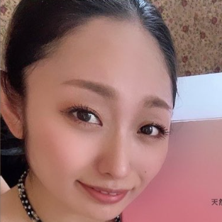 安藤美姫と16歳教え子のUSJデートは法的にどうなる？お尻をさわるのは大丈夫か？